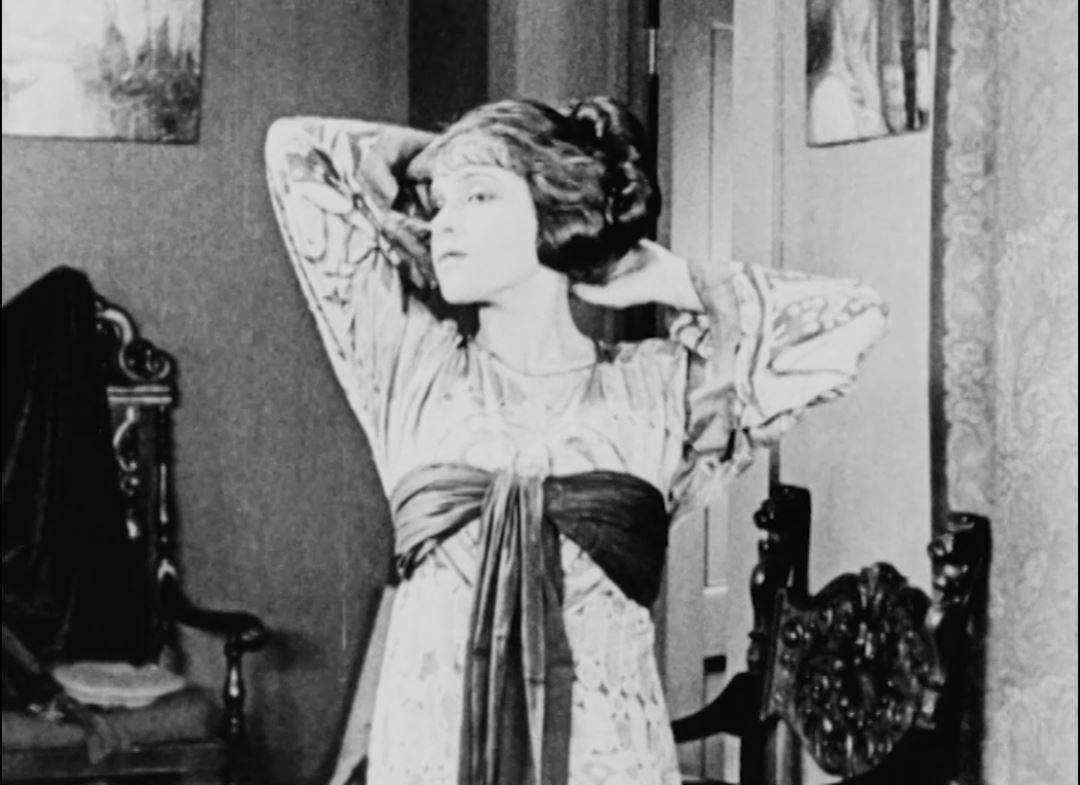 Frame dal film <i>The Tiger's Coat</i>